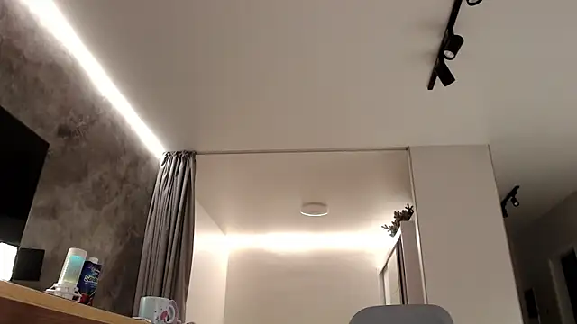 KissMyVibe online show from 14, 12, 2024