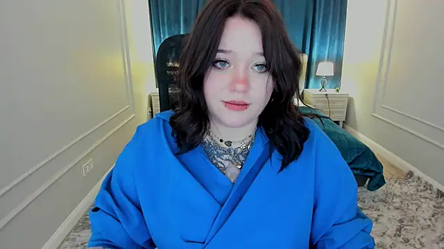 MoonLghte online show from 5, 3, 2025