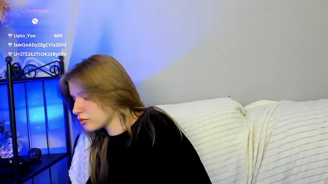 Snapshot of EvaStevs chatting on 6, 1, 2025 EvaStevs online show from 6, 1, 2025