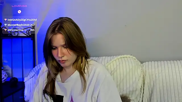 Snapshot of EvaStevs chatting on 12, 1, 2025 EvaStevs online show from 12, 1, 2025