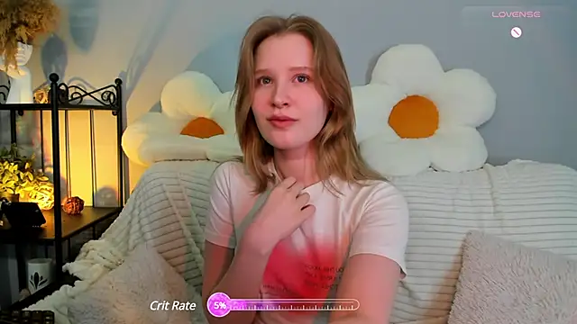 Snapshot of EvaStevs chatting on 2, 2, 2025 EvaStevs online show from 2, 2, 2025