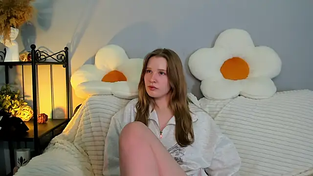 Snapshot of EvaStevs chatting on 3, 2, 2025 EvaStevs online show from 3, 2, 2025