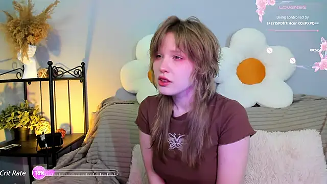 Snapshot of EvaStevs chatting on 8, 2, 2025 EvaStevs online show from 8, 2, 2025