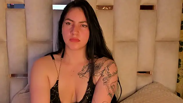 jenifer  power10 online show from 4, 1, 2025