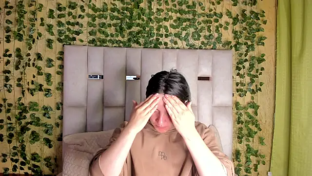 jenifer  power10 online show from 28, 1, 2025