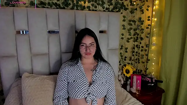 jenifer  power10 online show from 21, 3, 2025