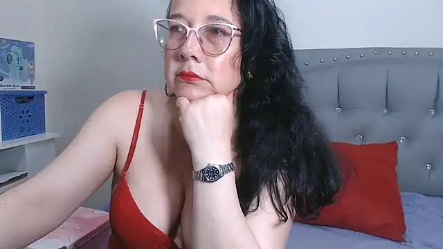 Snapshot of maturepriscila chatting on 7, 11, 2025 maturepriscila online show from 7, 11, 2025