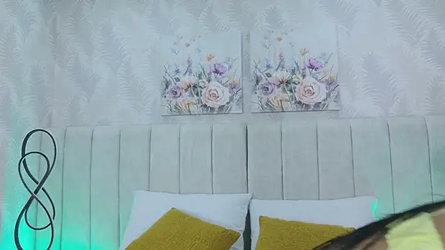 MeganCruzGB online show from 15, 4, 2026