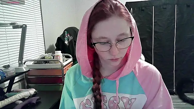 LilyFoxxx online show from 25, 1, 2025