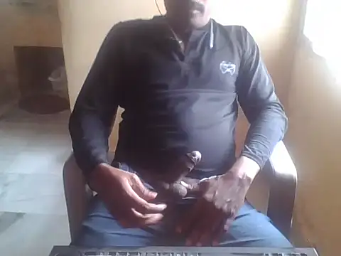 Snapshot of Telugu-Modda6 chatting on 28, 11, 2025 Telugu-Modda6 online show from 28, 11, 2025