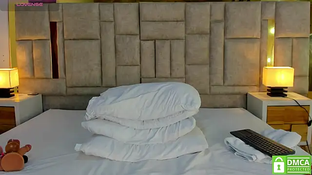 valtira nova online show from 20, 4, 2026