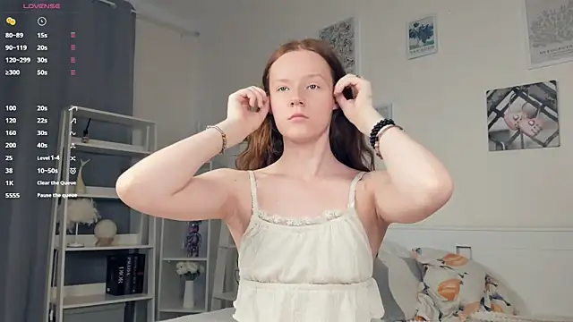 ZaraBluitt online show from 4, 10, 2025