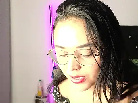 Sweet xuee18 online show from 23, 3, 2026