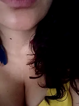 Snapshot of Lunavega1 chatting on 7, 11, 2025 Lunavega1 online show from 7, 11, 2025