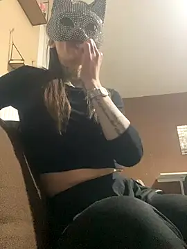 liloucamchaudee online show from 21, 11, 2025