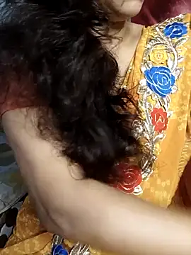 Snapshot of Sneha_gril chatting on 18, 11, 2025 Sneha gril online show from 18, 11, 2025