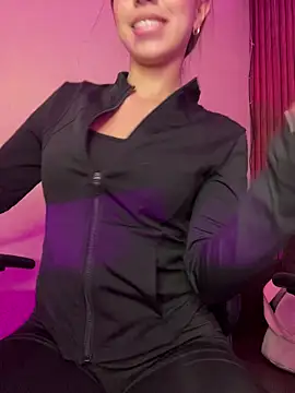 Snapshot of Aaliyah_Salma chatting on 3, 6, 2026 Aaliyah Salma online show from 3, 6, 2026