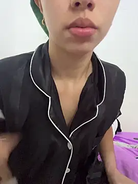 Snapshot of Aaliyah_Salma chatting on 7, 6, 2026 Aaliyah Salma online show from 7, 6, 2026