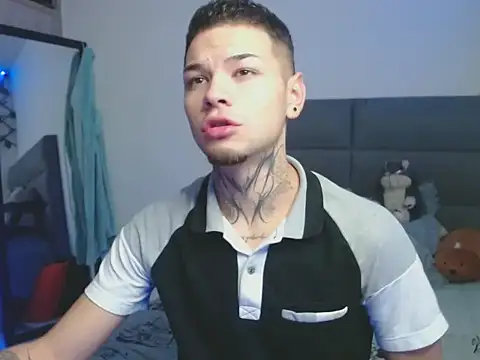 Snapshot of MarceloMilk chatting on 14, 10, 2025 MarceloMilk online show from 14, 10, 2025