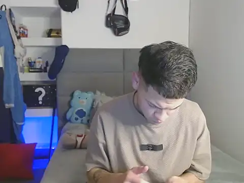 MarceloMilk online show from 28, 11, 2025