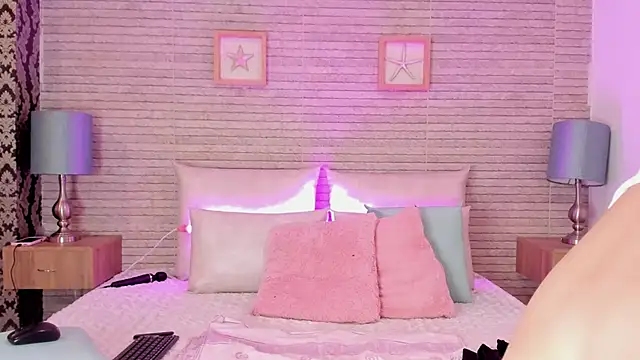 Snapshot of Catalinna_Thompson chatting on 18, 3, 2025 Catalinna Thompson online show from 18, 3, 2025