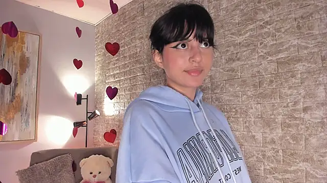 Snapshot of tamara_aluna chatting on 14, 2, 2025 tamara aluna online show from 14, 2, 2025
