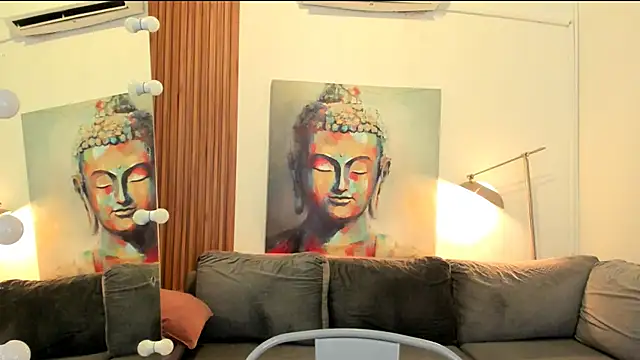 Snapshot of tamara_aluna chatting on 7, 10, 2025 tamara aluna online show from 7, 10, 2025