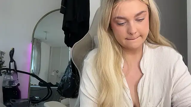 blairbella online show from 19, 1, 2026