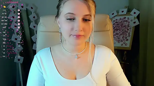 Evacadooo online show from 24, 2, 2025