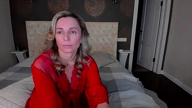 Snapshot of AllisonWilliams chatting on 26, 2, 2025 AllisonWilliams online show from 26, 2, 2025