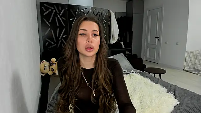 Snapshot of SuraMune chatting on 14, 12, 2024 SuraMune online show from 14, 12, 2024