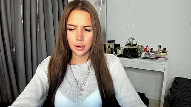 Snapshot of SuraMune chatting on 12, 2, 2025 SuraMune online show from 12, 2, 2025