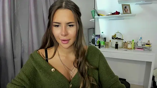 Snapshot of SuraMune chatting on 21, 3, 2025 SuraMune online show from 21, 3, 2025