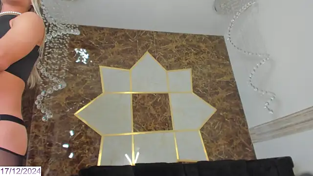 Snapshot of Charlie_Doll chatting on 17, 12, 2024 Charlie Doll online show from 17, 12, 2024