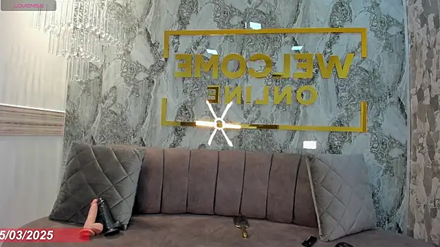 Snapshot of Charlie_Doll chatting on 5, 3, 2025 Charlie Doll online show from 5, 3, 2025