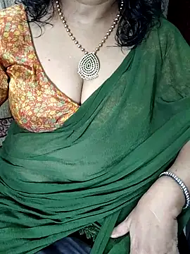 Snapshot of indian_anu_mallu chatting on 2, 3, 2025 indian anu mallu online show from 2, 3, 2025