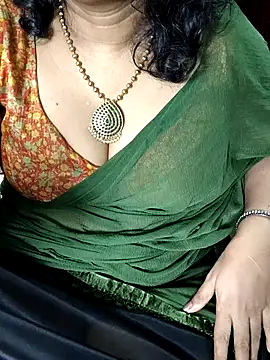 Snapshot of indian_anu_mallu chatting on 2, 3, 2025 indian anu mallu online show from 2, 3, 2025