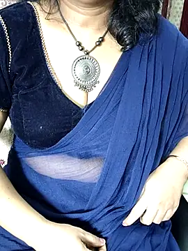 Snapshot of indian_anu_mallu chatting on 3, 3, 2025 indian anu mallu online show from 3, 3, 2025