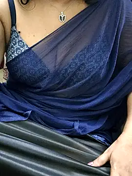 Snapshot of indian_anu_mallu chatting on 3, 3, 2025 indian anu mallu online show from 3, 3, 2025