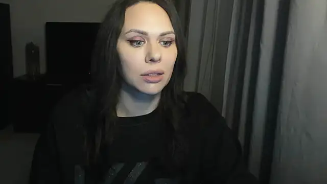 MollyCheiz online show from 4, 4, 2026