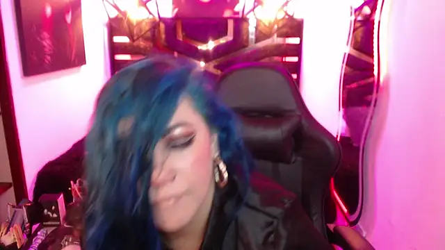 Snapshot of scarleth_blue chatting on 5, 5, 2026 scarleth blue online show from 5, 5, 2026