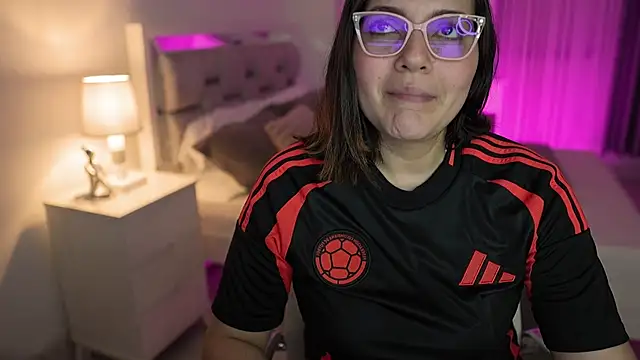 Camilaa bueno online show from 22, 12, 2024