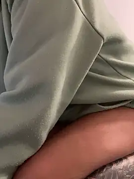 Snapshot of ScarlettMadii chatting on 8, 12, 2024 ScarlettMadii online show from 8, 12, 2024