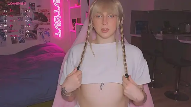 p1nkvenom online show from 30, 11, 2025