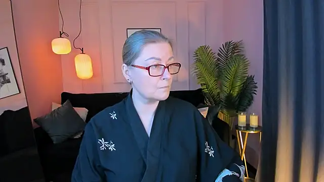 AlexandraKind online show from 17, 12, 2025