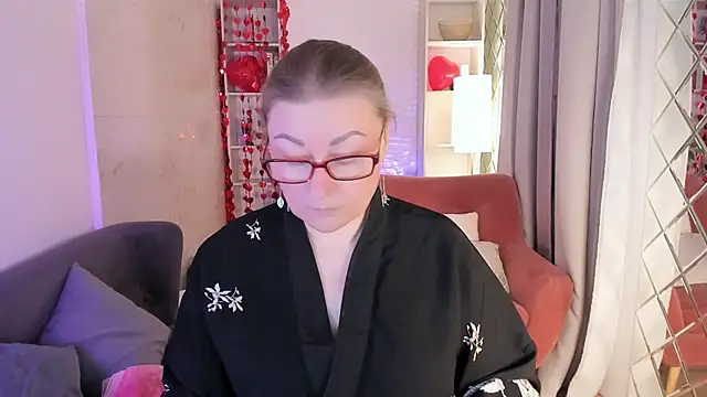 AlexandraKind online show from 17, 2, 2026