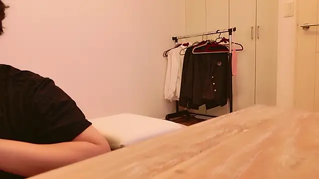 Snapshot of undo-busoku69 chatting on 11, 9, 2025 undo-busoku69 online show from 11, 9, 2025