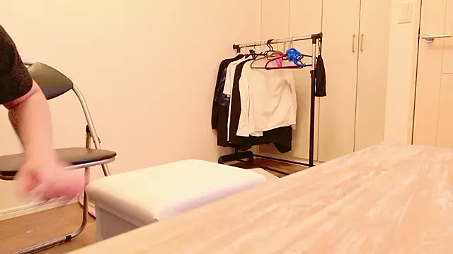 Snapshot of undo-busoku69 chatting on 14, 11, 2025 undo-busoku69 online show from 14, 11, 2025