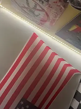 Snapshot of stev3w chatting on 5, 2, 2025 stev3w online show from 5, 2, 2025