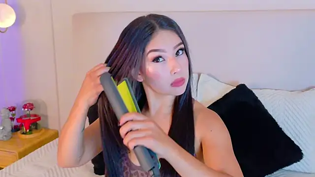 EymiCuper online show from 22, 12, 2025